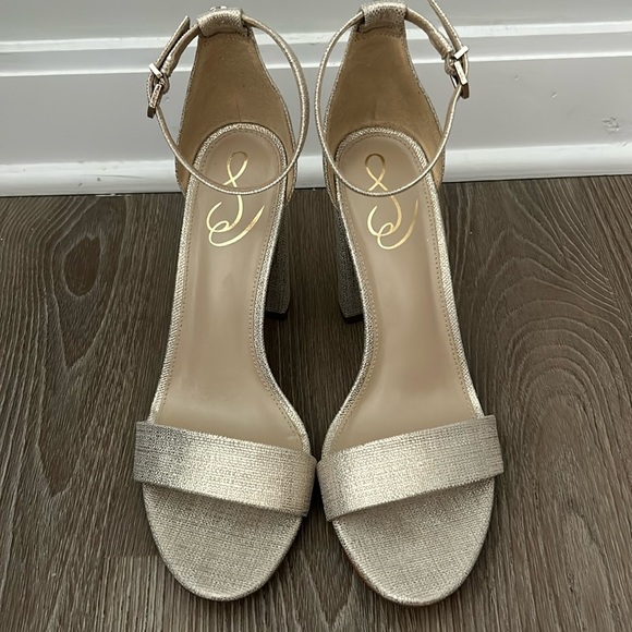 Sam Edelman gold block heel sandals/ worn once and perfect for wedding season! - Picture 2 of 10